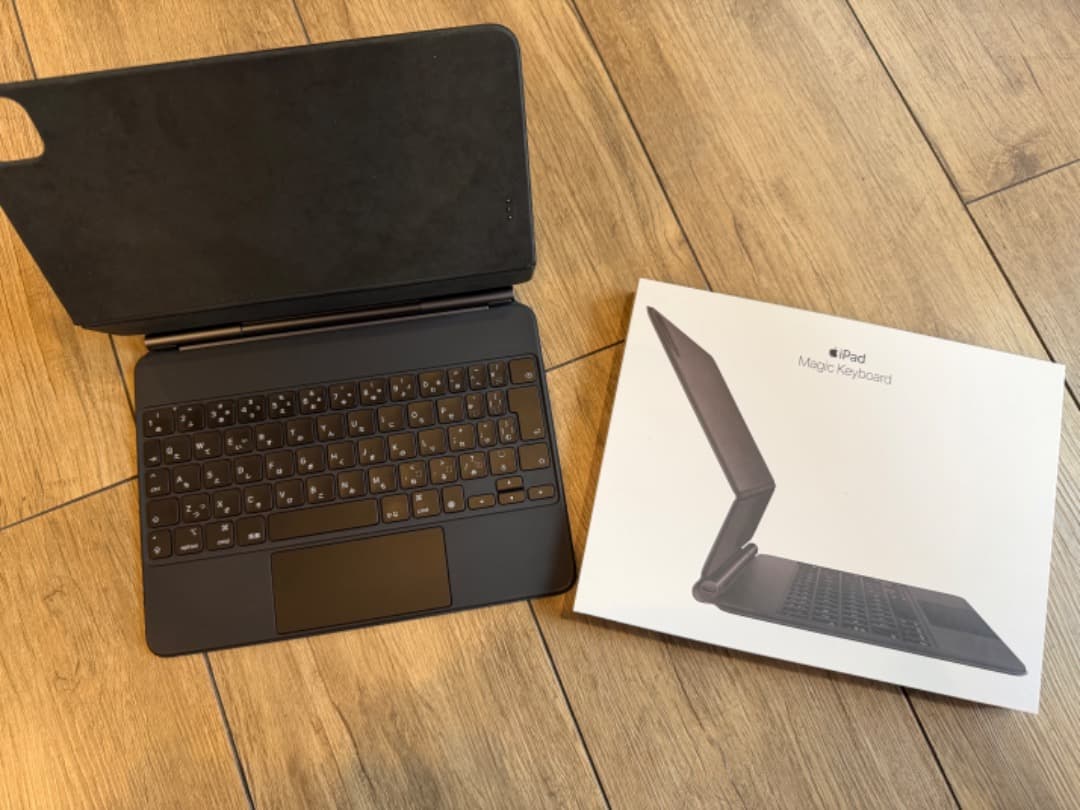 1TB iPad Pro 11インチ(第2世代) Magic Keybboard