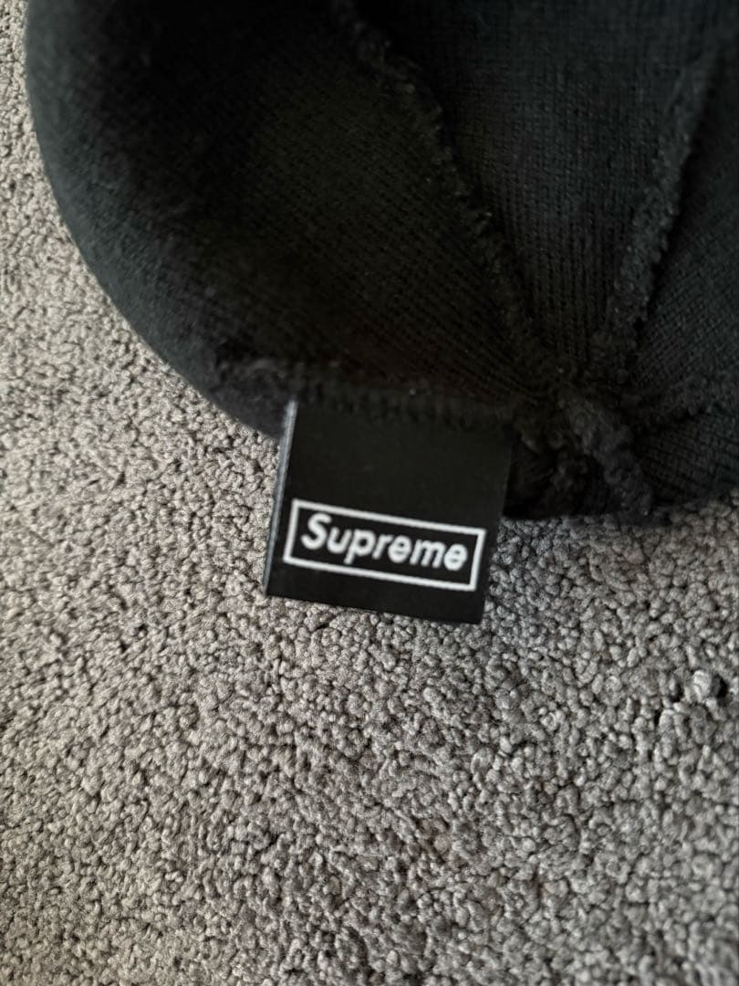 Supreme ブラック ニット帽　美品