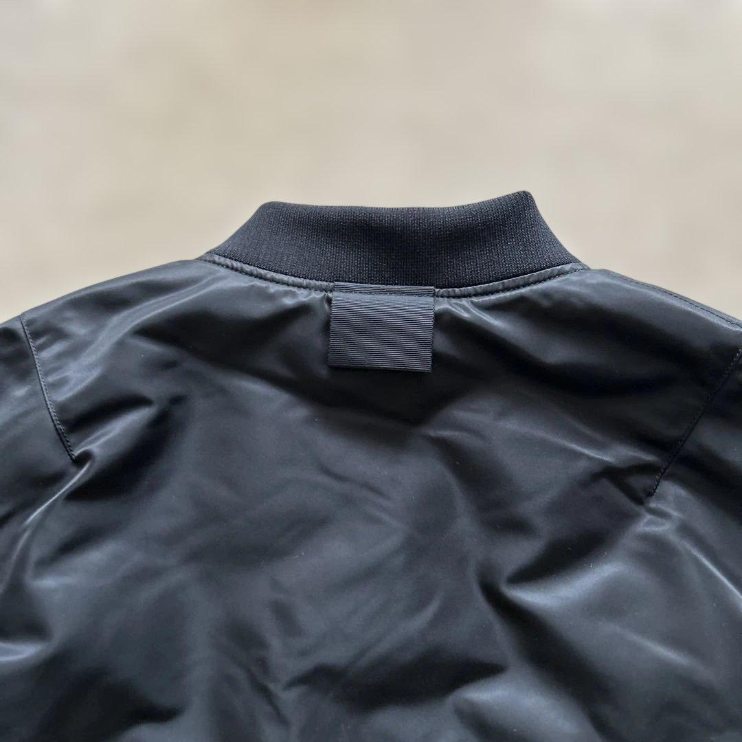 【美品】UNIQLO +J ハイブリッドダウンオーバーサイズMA-1 黒 M
