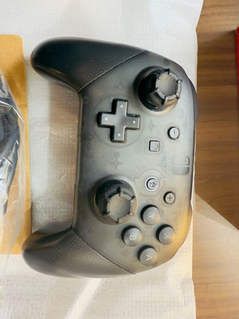 【使用数回★美品】Nintendo Switch本体＆純正コントローラーセット