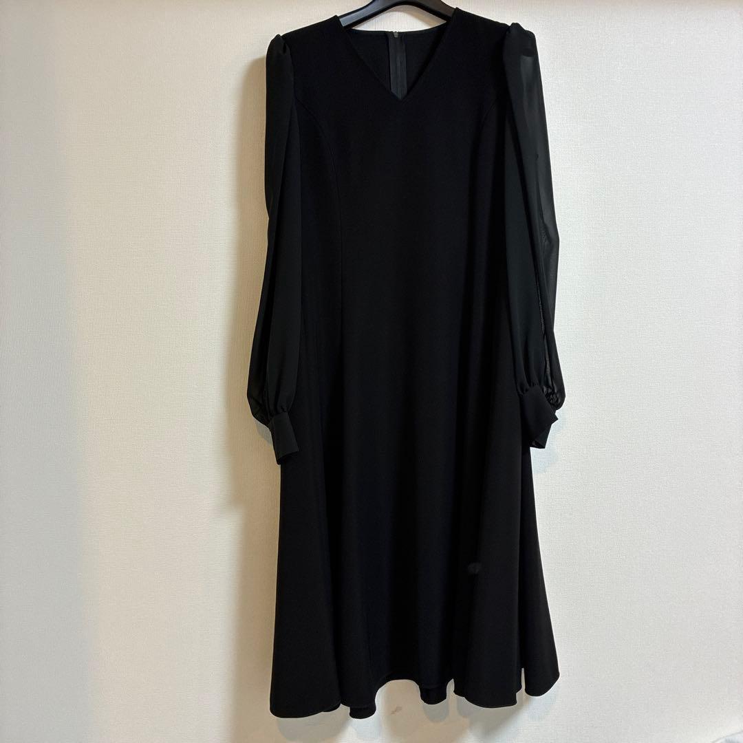 フォクシー　ワンピース　サイズ40 “Marquise” 　2025年