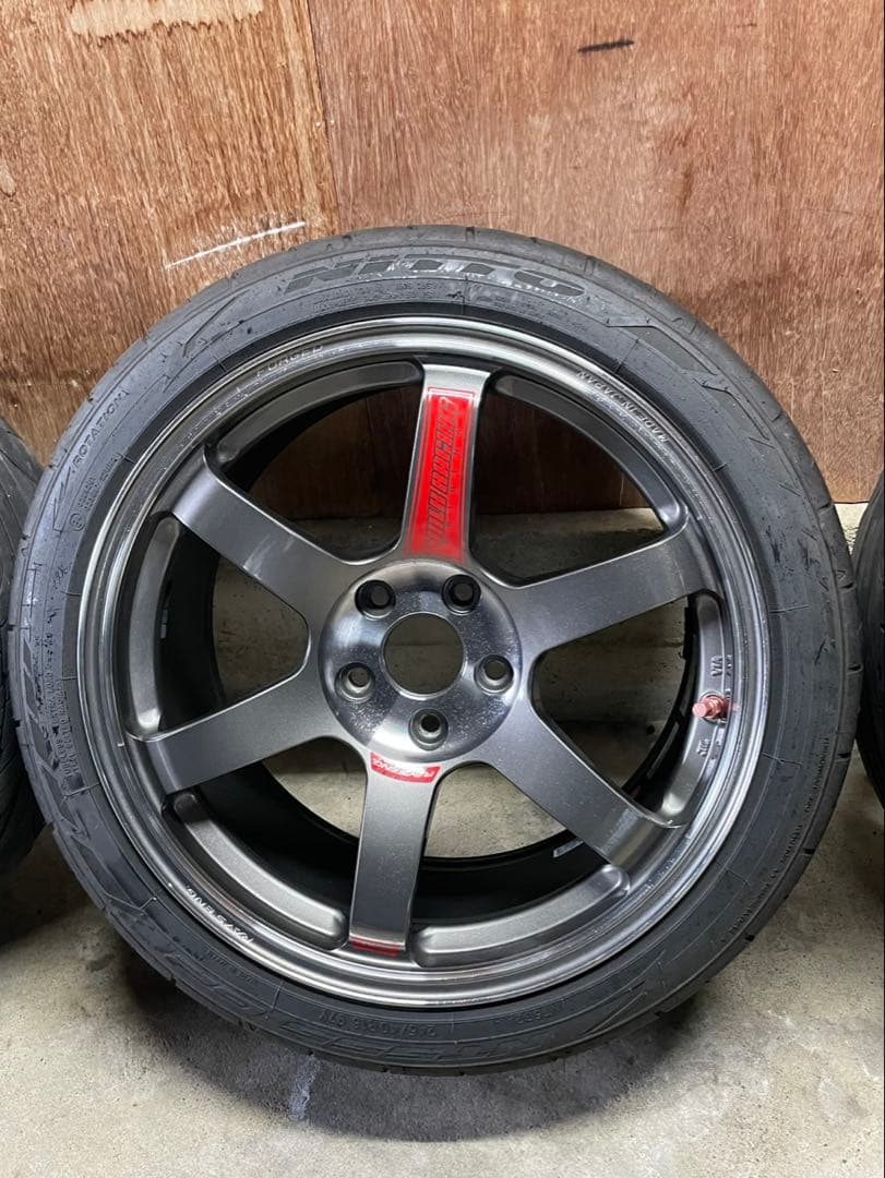 Rays ボルクレーシング　TE37SAGA SL