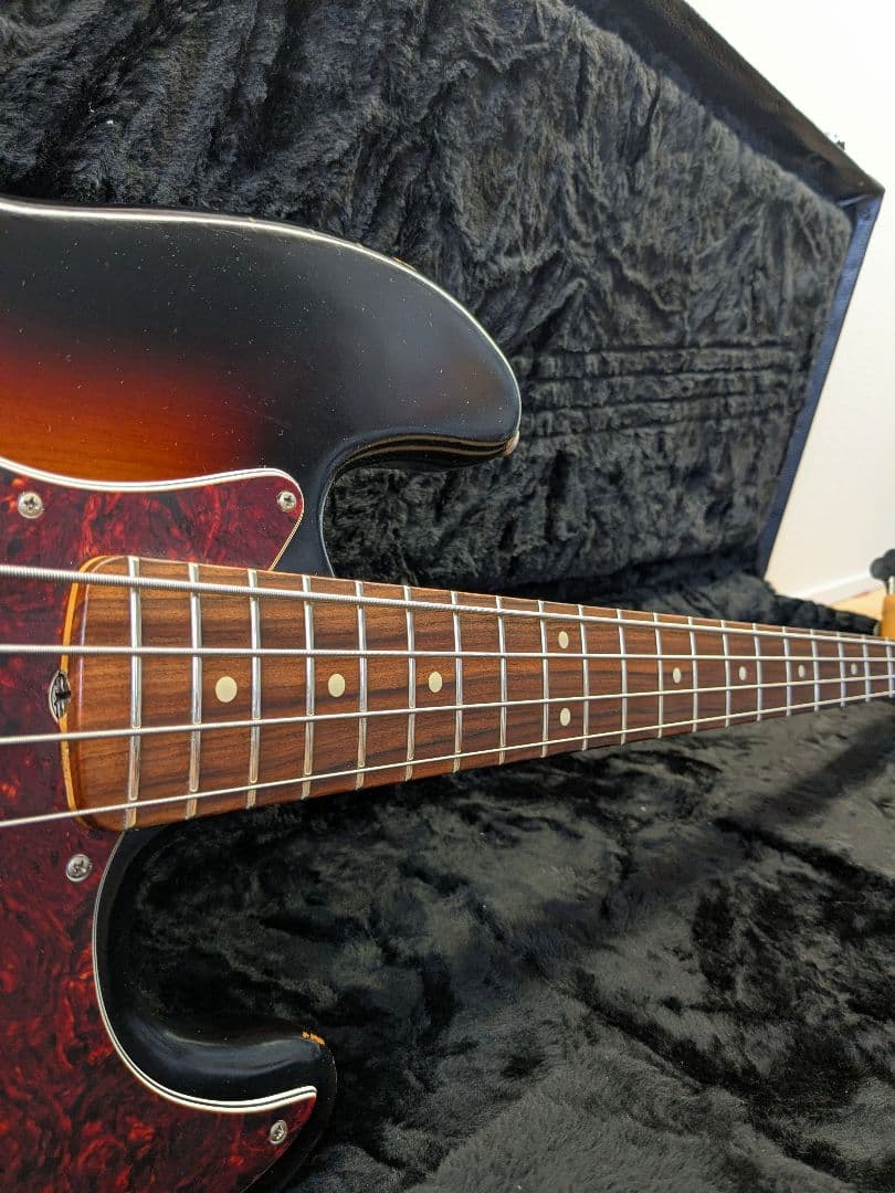 【限定生産】Fender Road Worn Jazz Bass