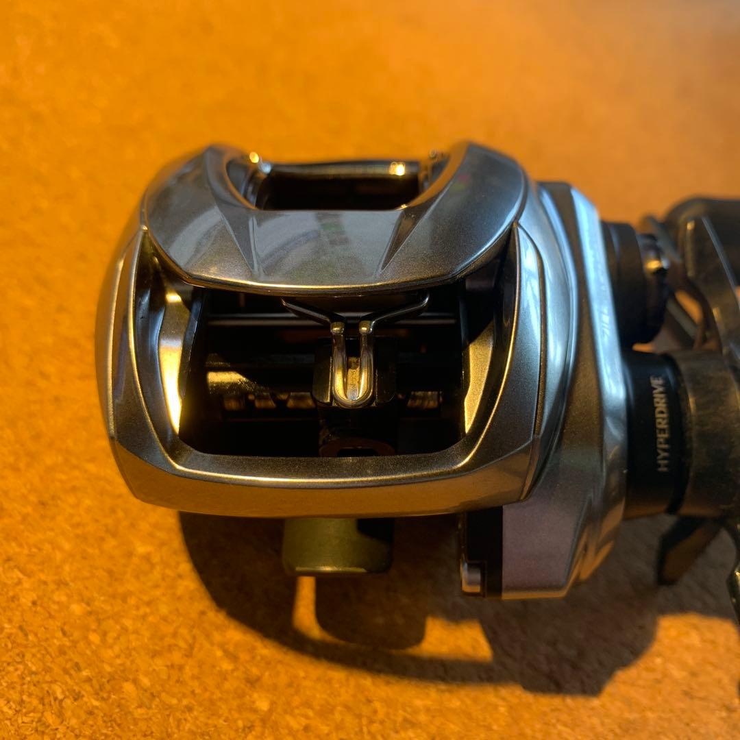 【一夜限りタイムセール中】ZILLION SV TW 1000XHL