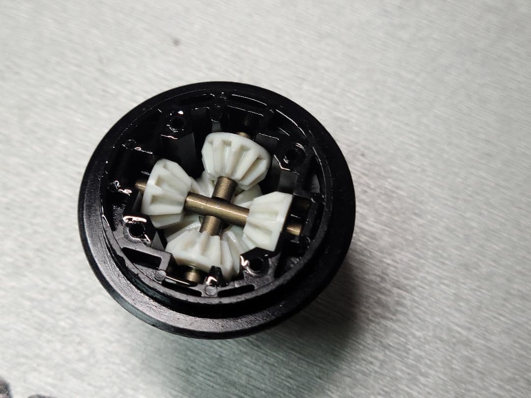 TRF420X　スペアパーツ　カーボンダンパーステー　ギヤデフ　モーターマウント