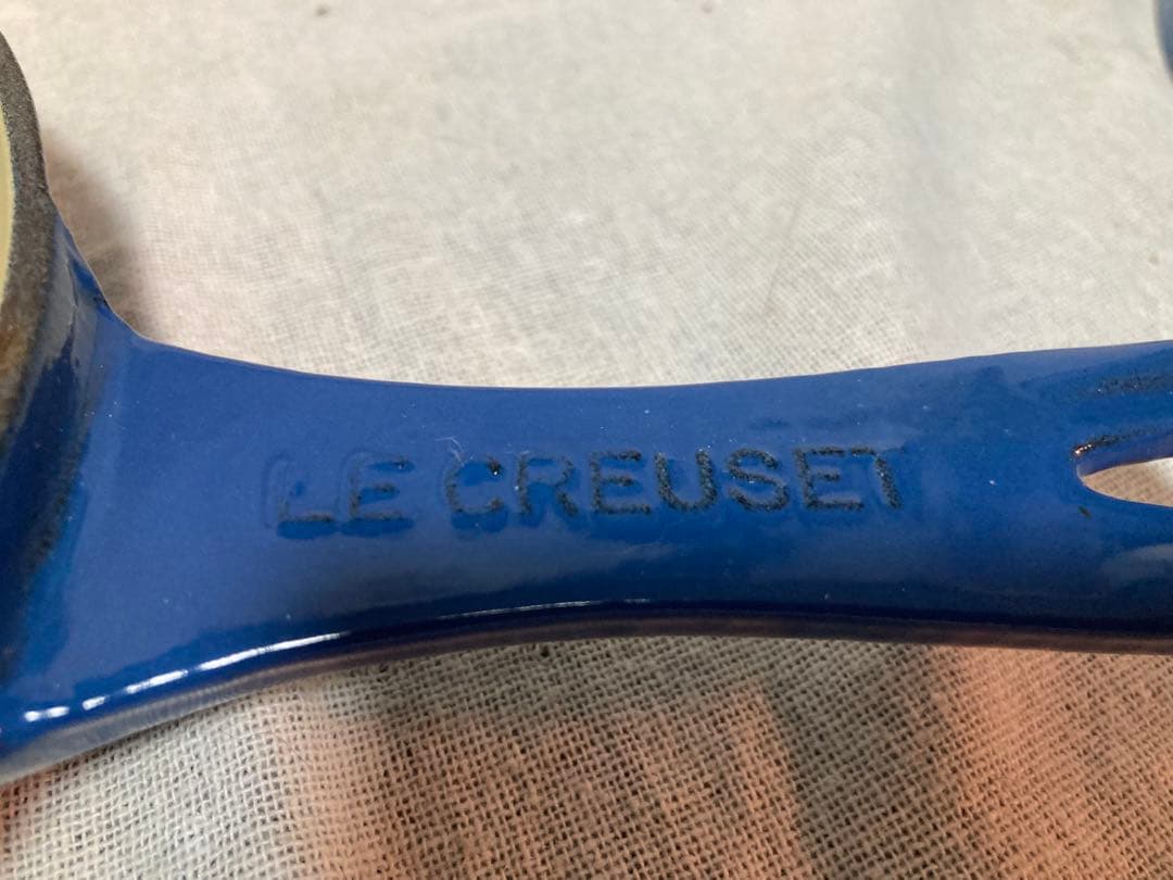 ル・クルーゼ　マルチファンクション　ブルー