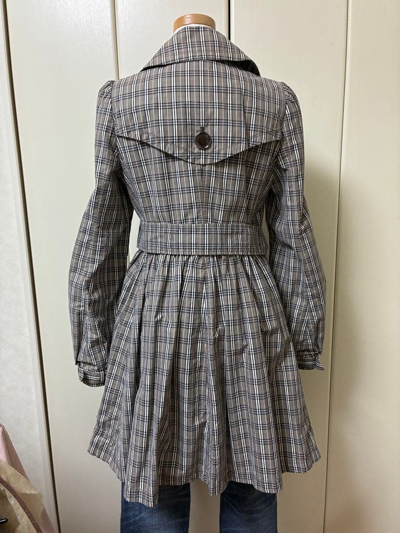 バーバリーブルーレーベルトレンチコート