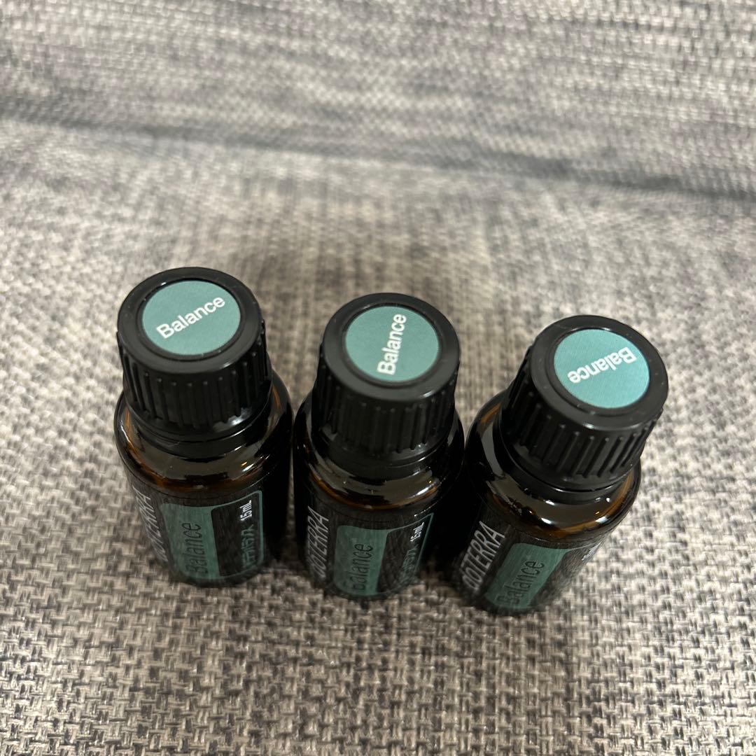 doTERRA Balance エッセンシャルオイル 15ml 3本　ドテラ