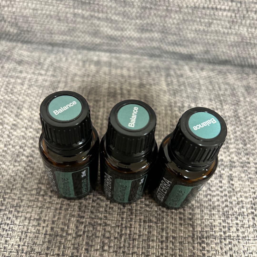 doTERRA Balance エッセンシャルオイル 15ml 3本　ドテラ