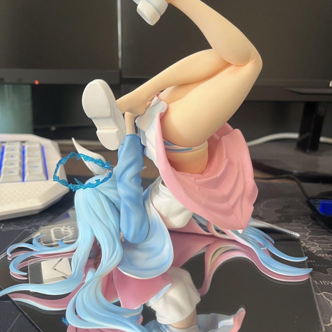 す*ず様 ブルーアーカイブ　フィギュア　アロナ