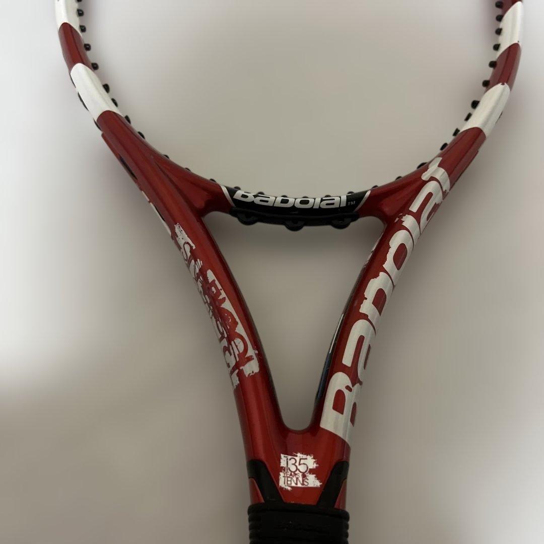 バボラ　ピュアドライブ　Babolat テニスラケット 135周年記念モデル