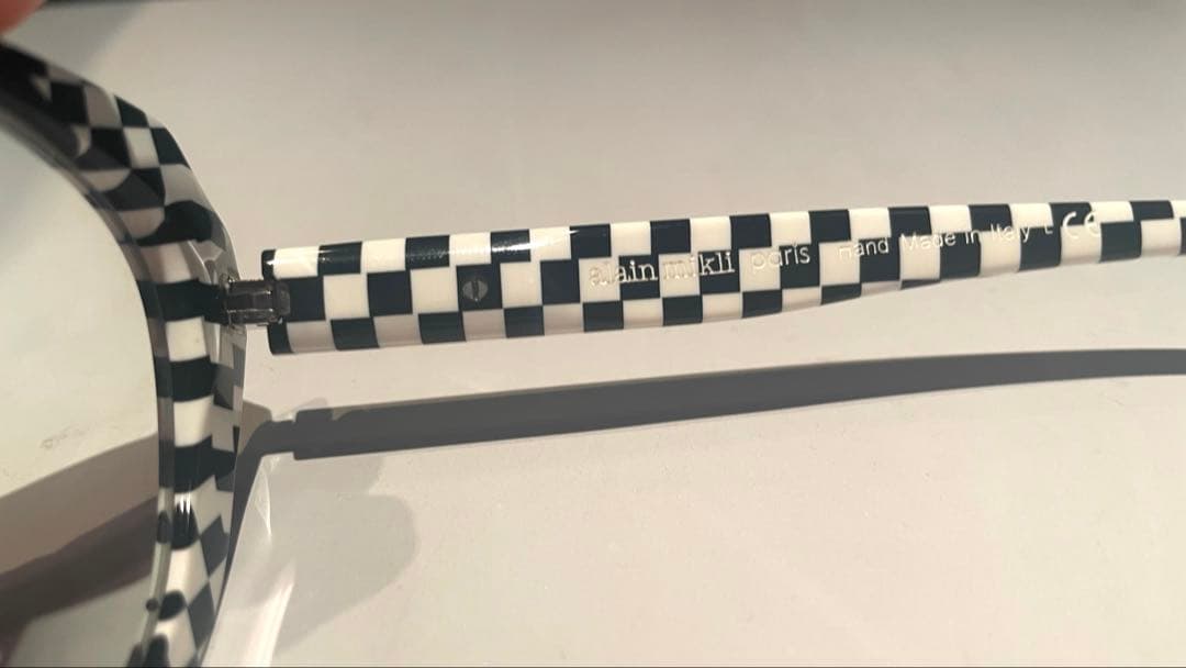 アランミクリチェック柄オーバーサイズセルフレーム