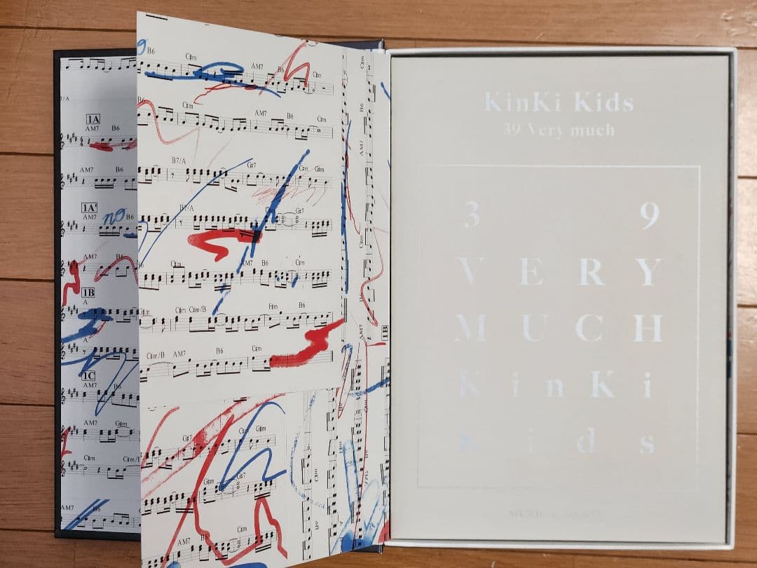 邦楽 KinKi Kids 39 Very much CD LYRIC BOOK