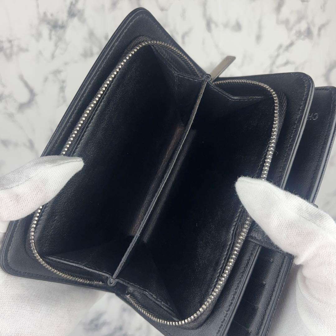 119 CHANEL キャビアスキン　セブルガ　二つ折り財布