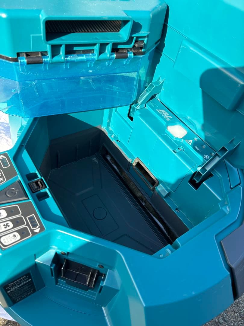 ラ*ム様 Makita ロボット掃除機 本体 リモコン付き