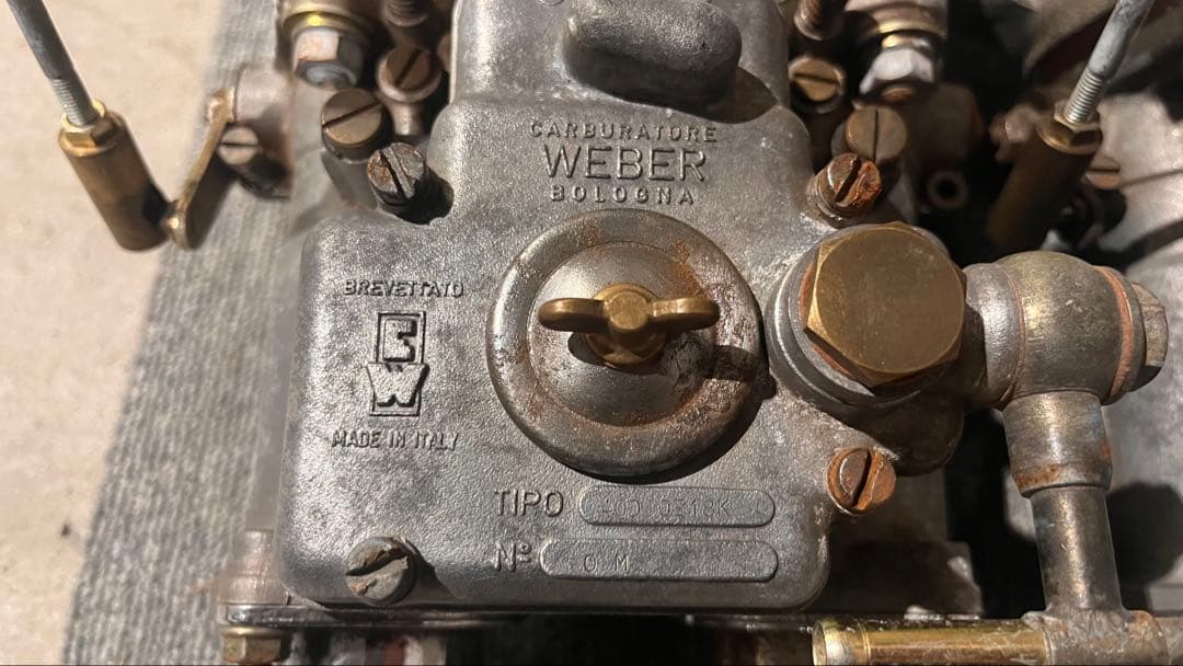 AE86 4A-G WEBER キャブレター、RSハラダディストリビューター