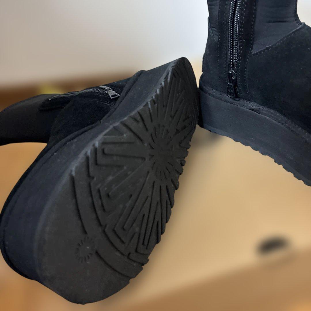 美品　UGG W CLASSIC DIPPER ブーツ