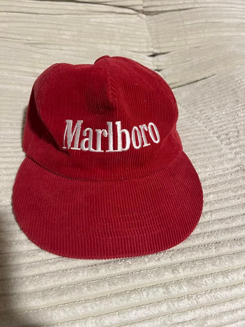 Marlboro コーデュロイキャップ 赤
