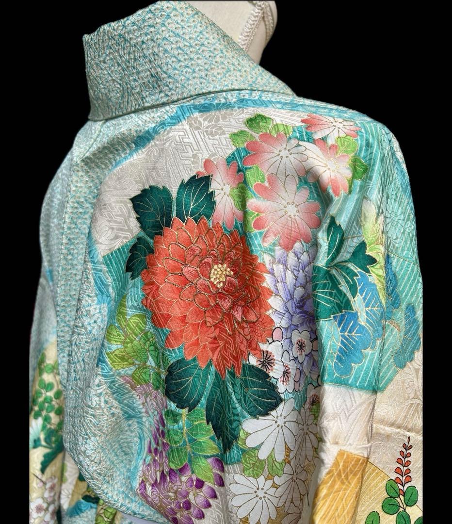 刺繍　絞り　金彩　振袖 水色　多色 　菊　牡丹　藤　四季の花々　花柄