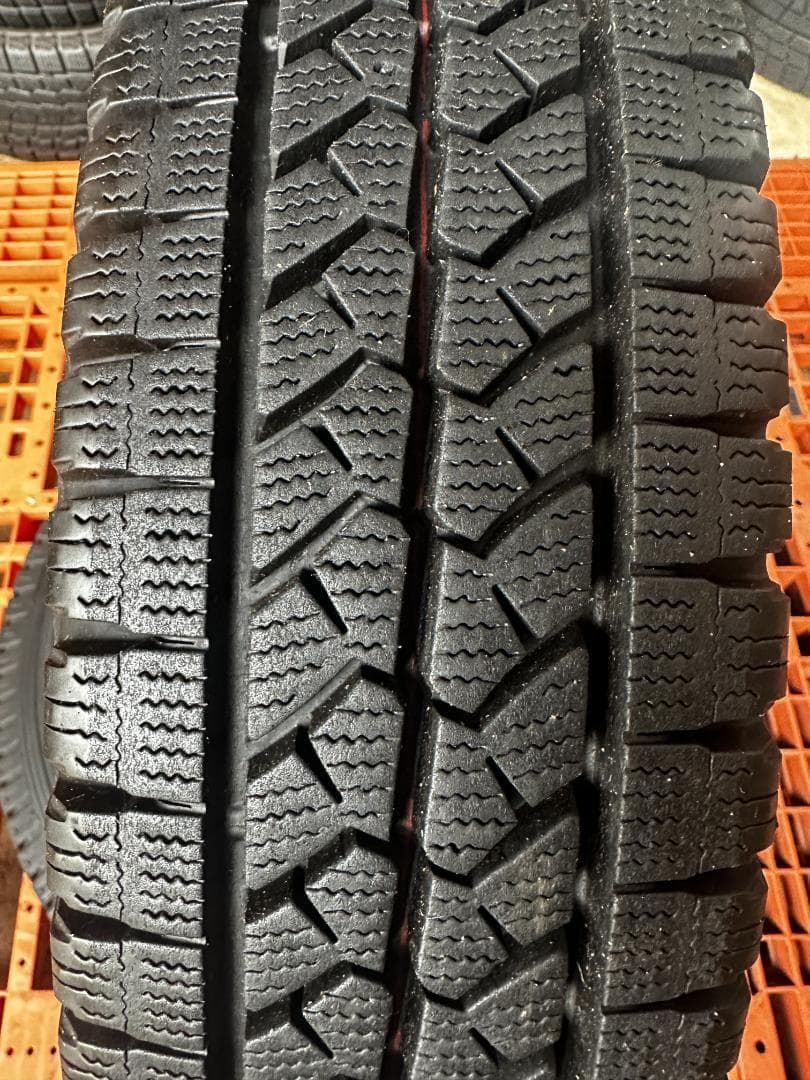 155/80R14 LT ブリヂストンVL1 4本送料無料 冬タイヤ T1240