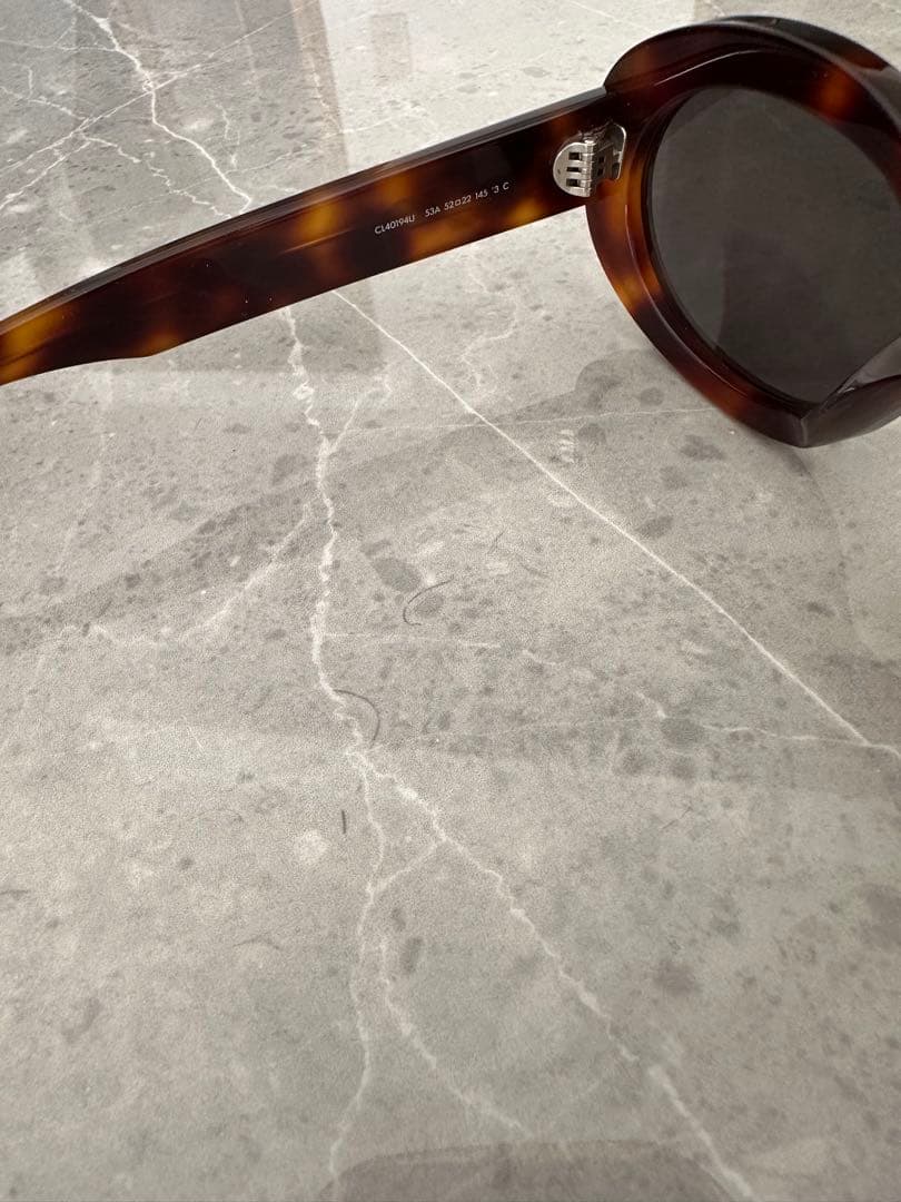 Celine トリオンフ 01 ブラウン オーバルサングラス