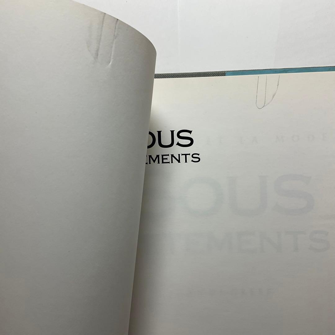 男性下着の文化史（仏語洋書）Sous-vêtements