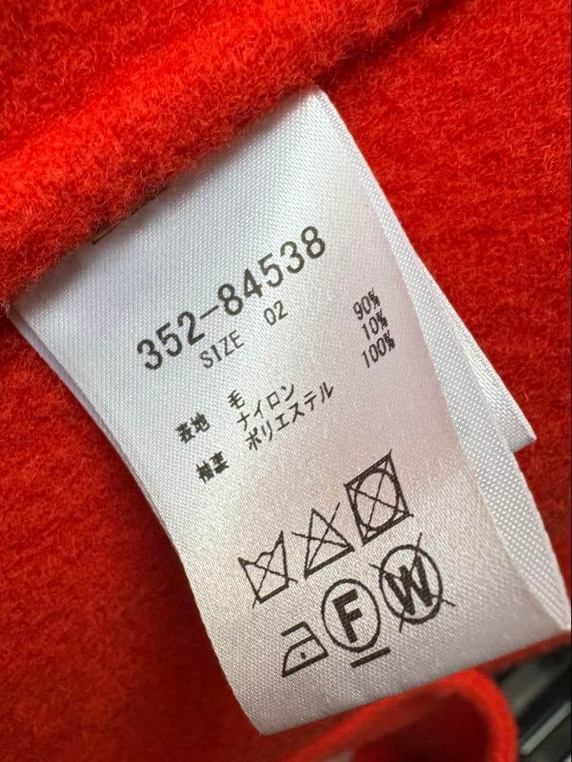 軽くて暖かいカラークルーネックコート　オレンジ