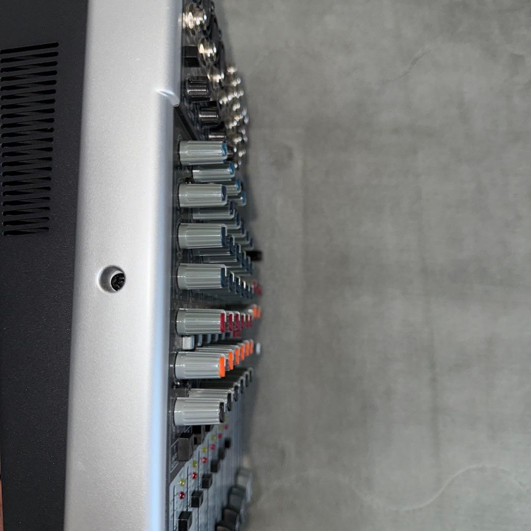 ベリンガー アナログミキサー　X1204USB XENYXマイクプリアンプ