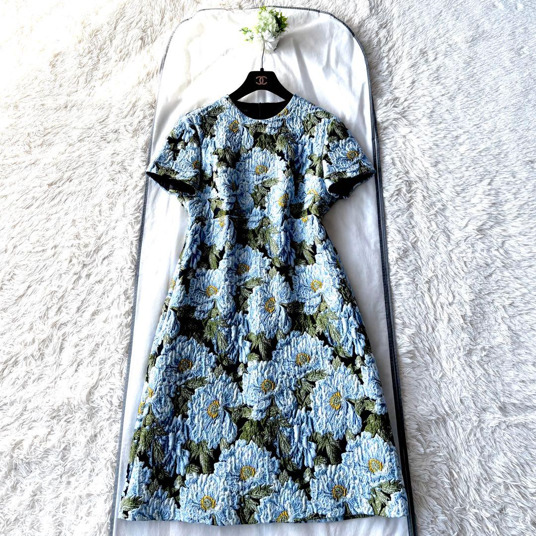 新品同様‼️ VOGUE掲載 ESCADA クロッケフラワージャガード ワンピース