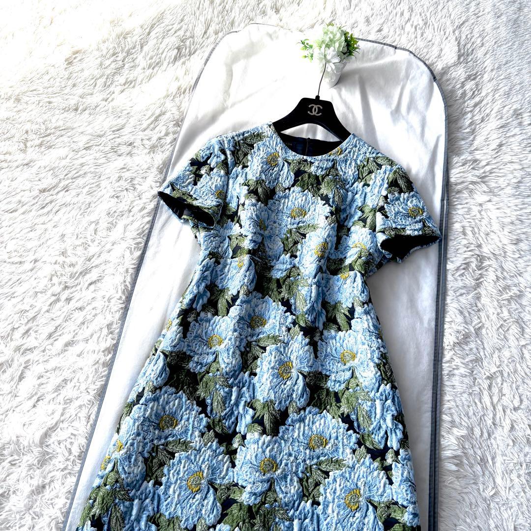 新品同様‼️ VOGUE掲載 ESCADA クロッケフラワージャガード ワンピース