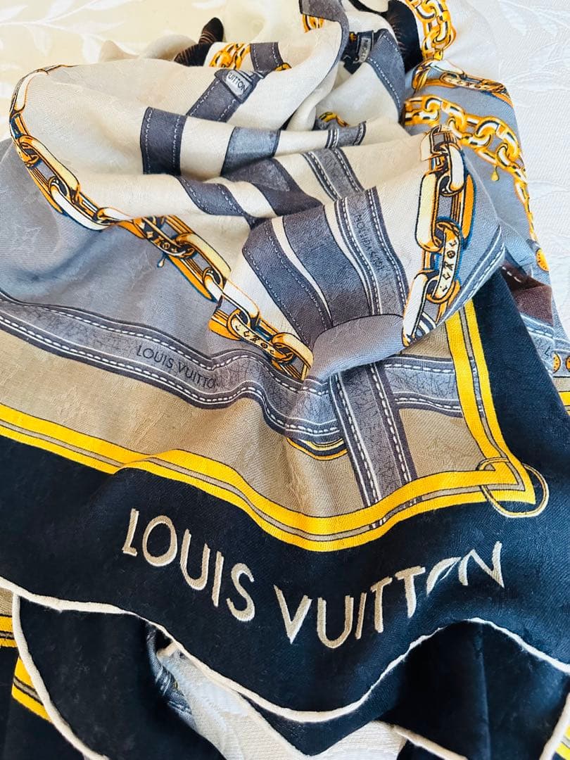 LOUIS VUITTON 大判カシミヤ100%ストール