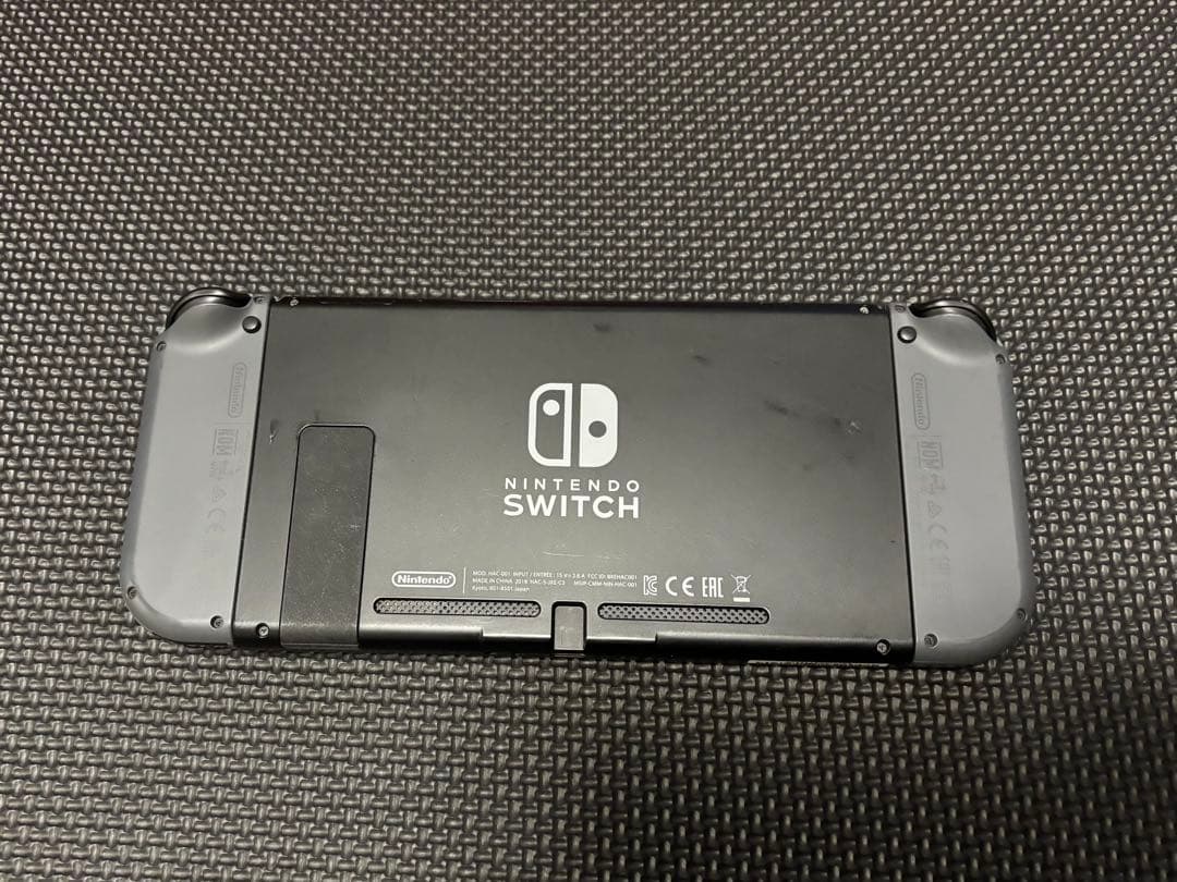 Nintendo Switch グレー 本体 付属品あり（箱無し）