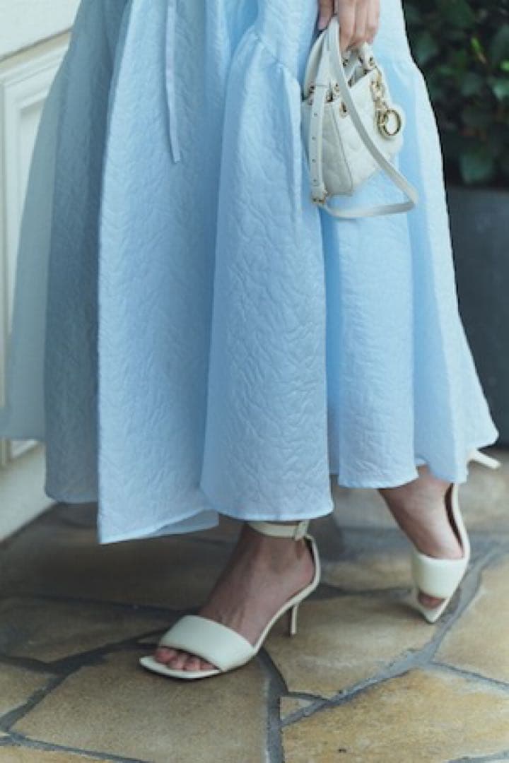 BLUELEA Silky jacquard skirt ブルレア　シルキー