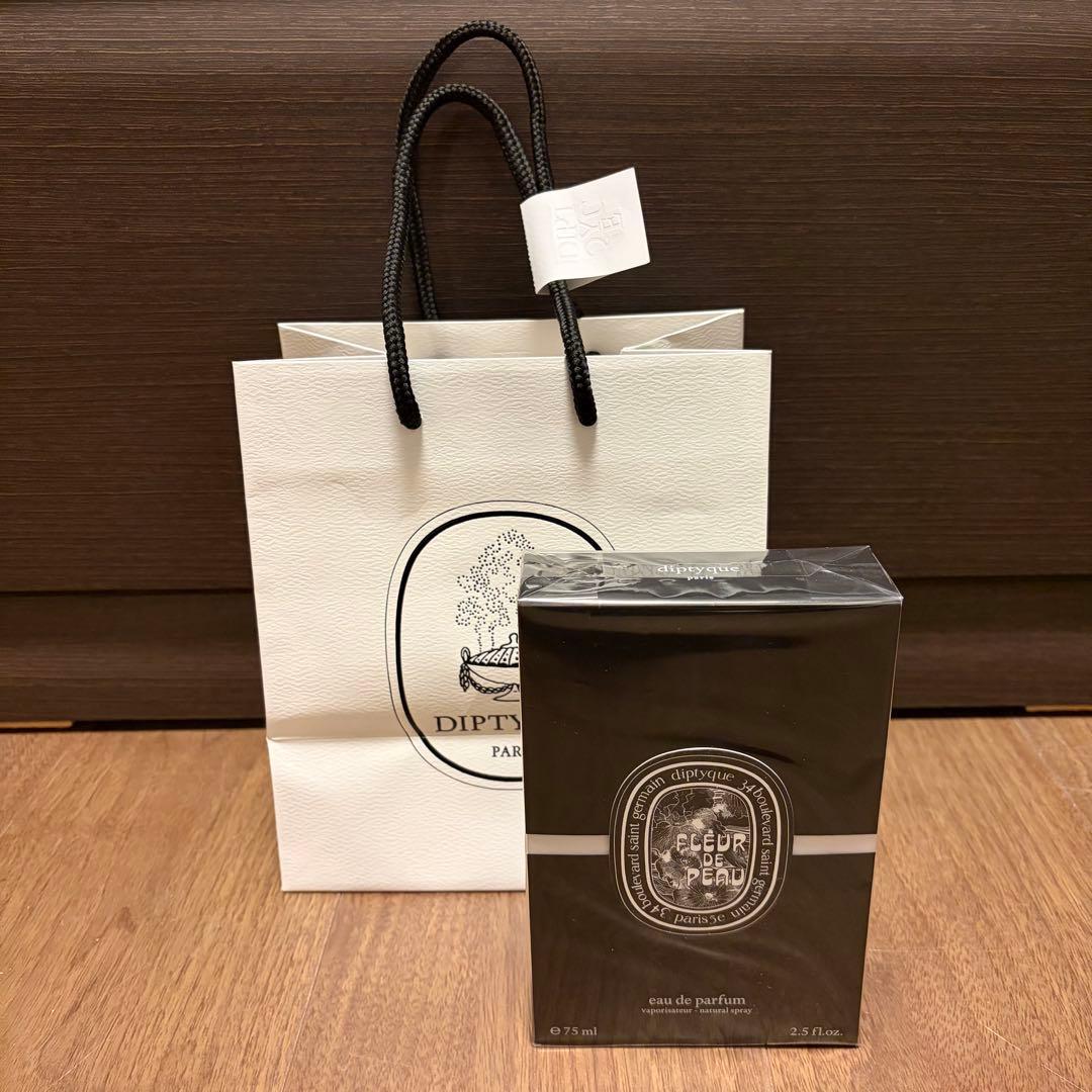 未開封<新品未使用>diptyque FLEUR DE PEAU