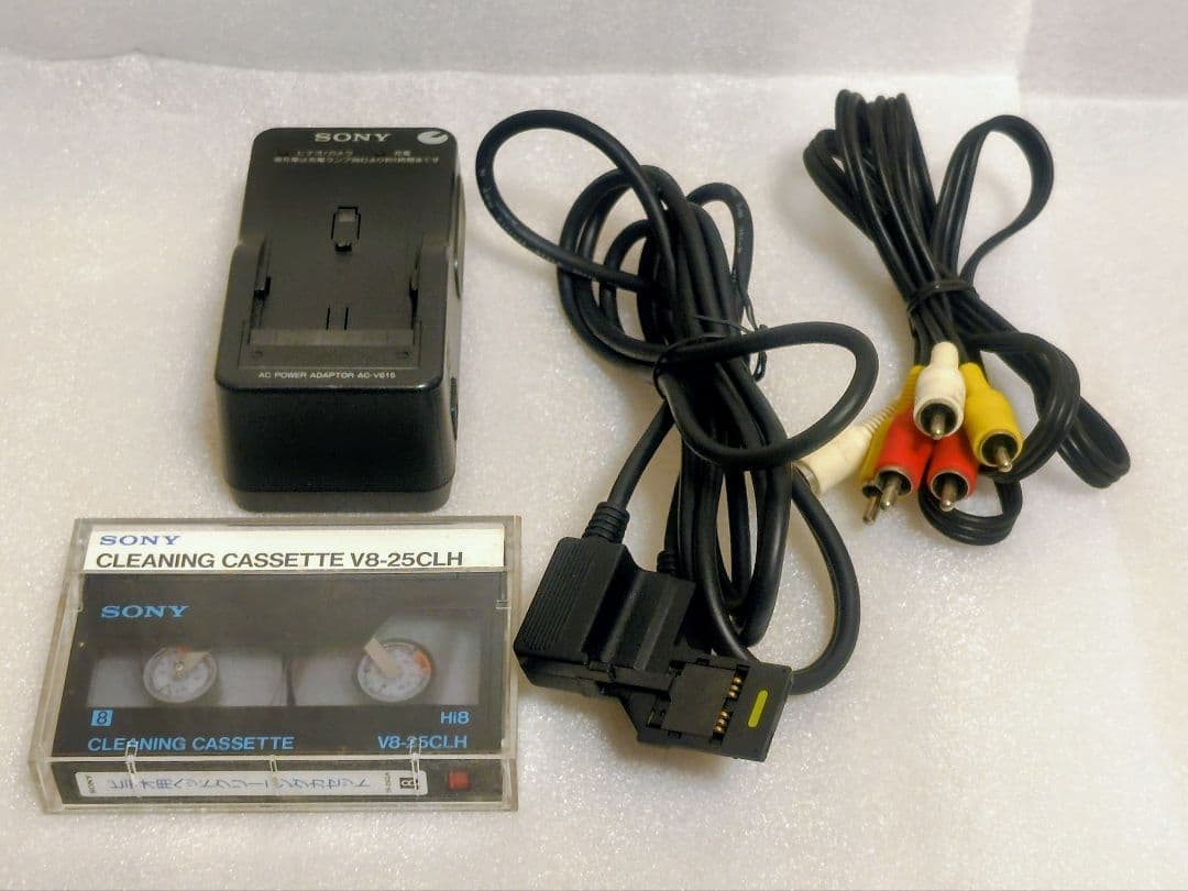 【動作確認済】　ソニー　SONY Handycam CCD-TR3300 Hi8