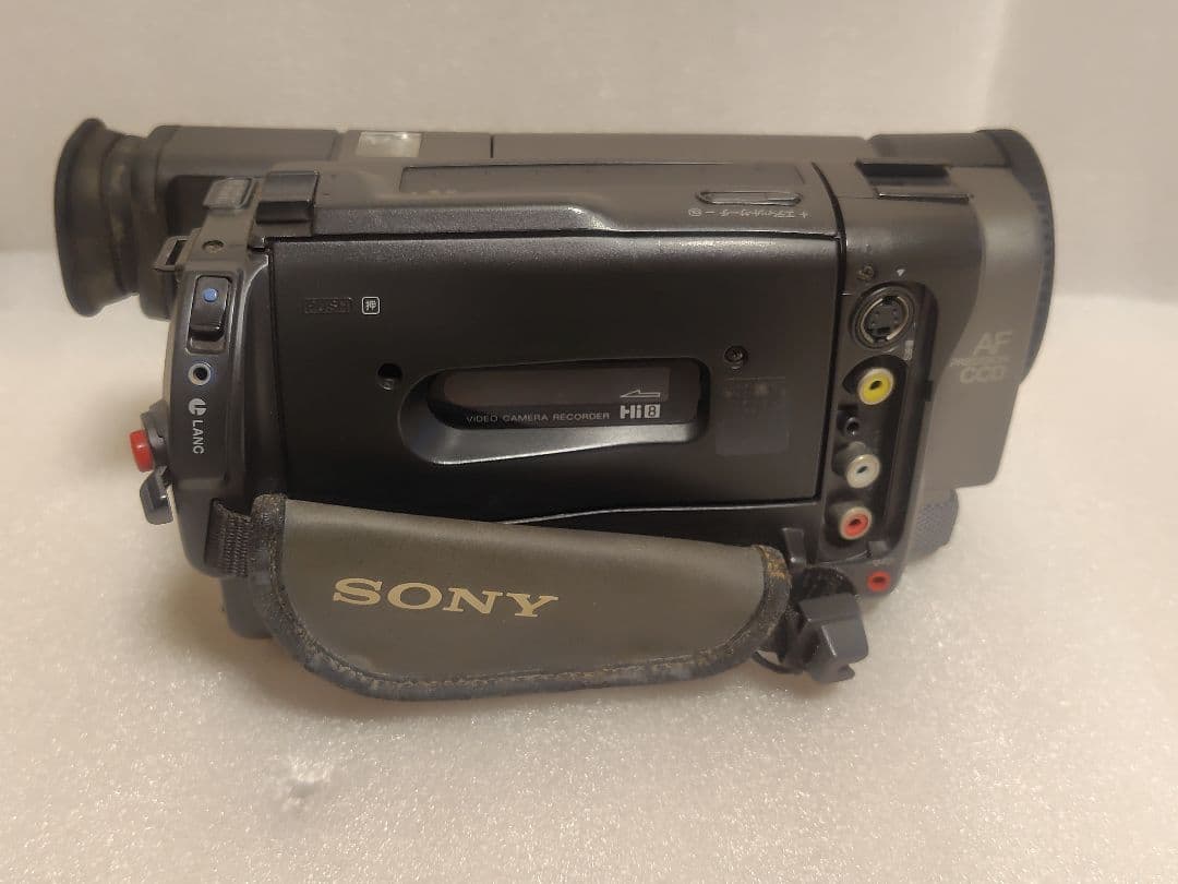 【動作確認済】　ソニー　SONY Handycam CCD-TR3300 Hi8