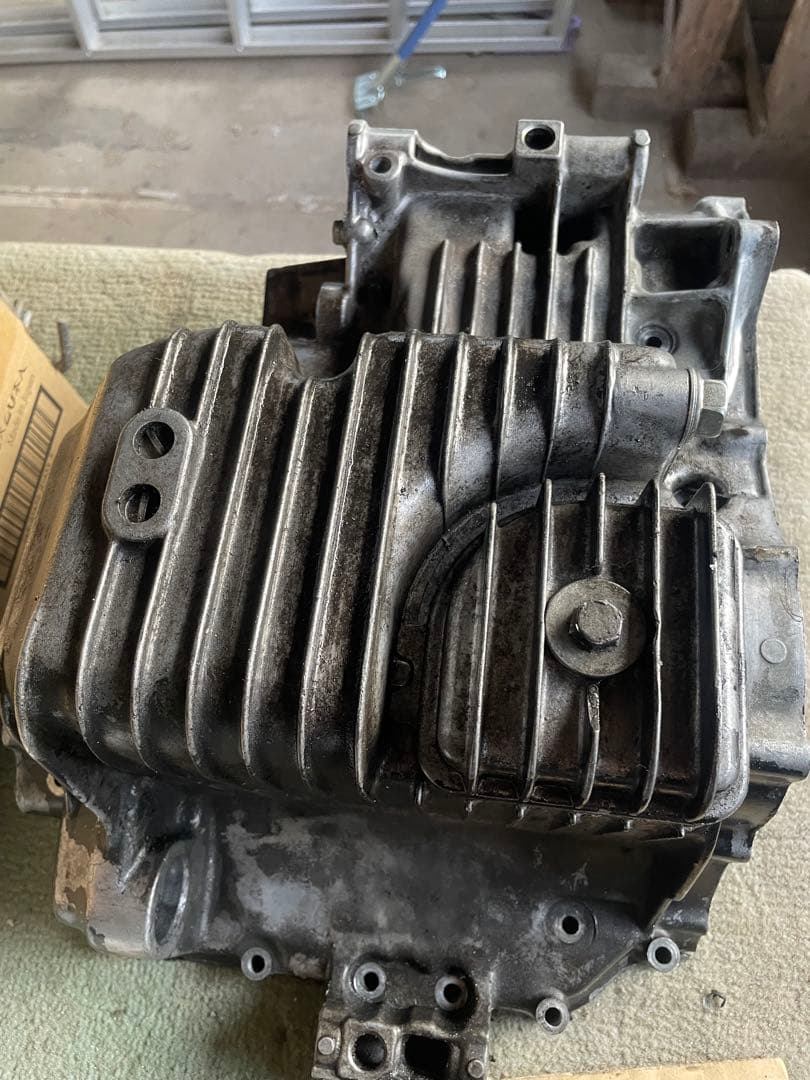 cb250t ホーク　バブ　クランクケース
