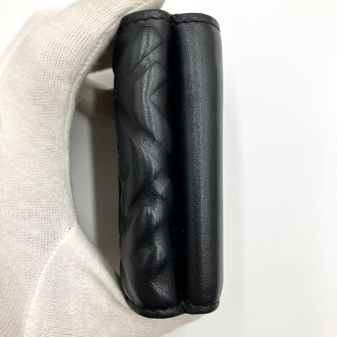 箱付き美品✨フェンディ　三つ折り財布　バゲットマイクロウォレット　黒　ズッカ