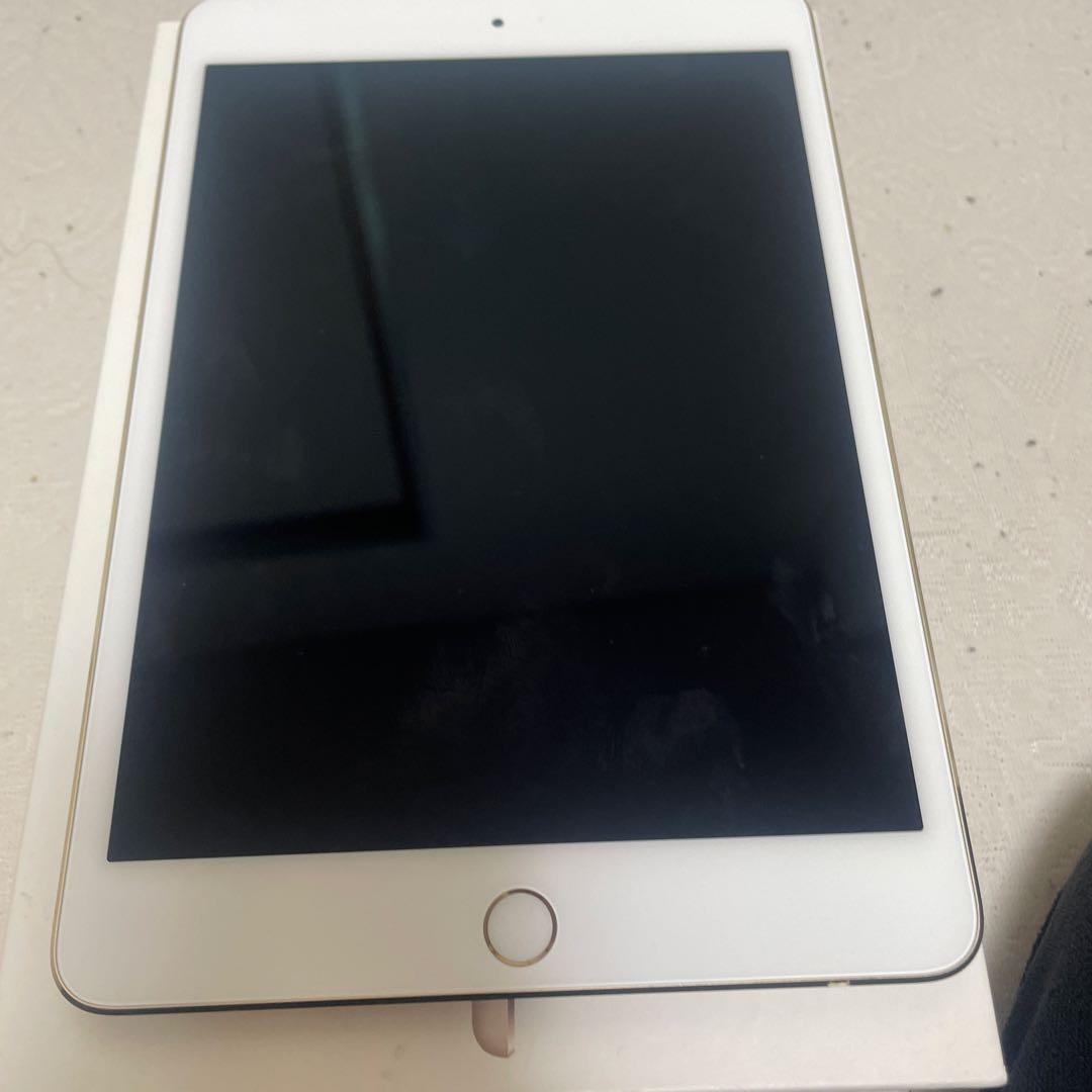 り*ま様 Ipad mini4 32gb バッテリー90%