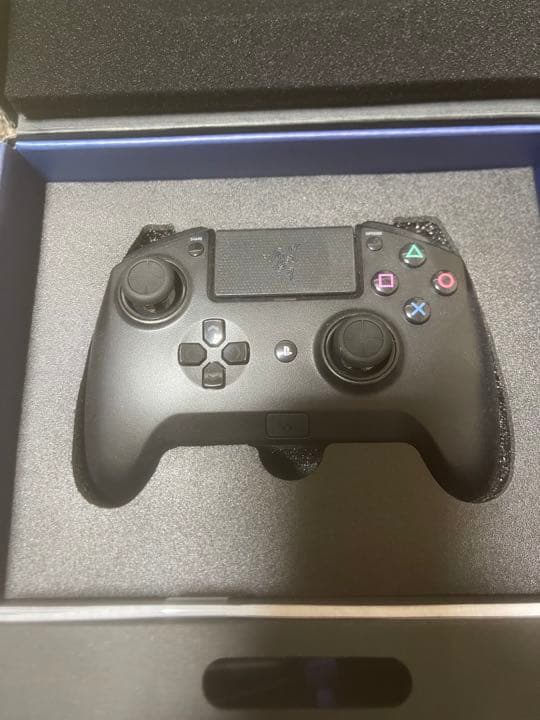 Razer コントローラー