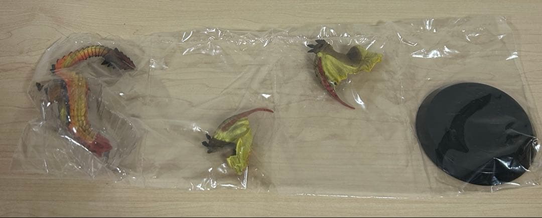 MONSTER HUNTER フィギュア セット。
