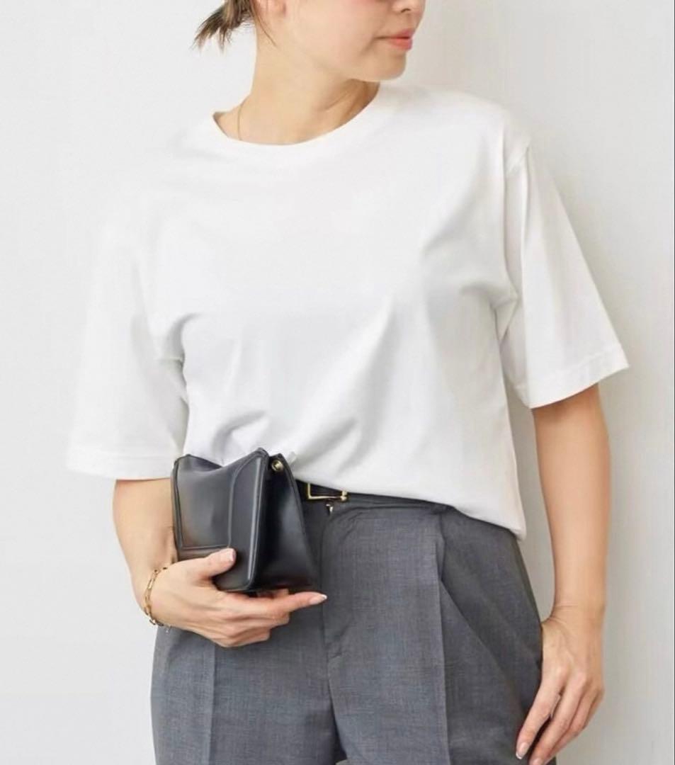 新品未使用　ドゥーズィエムクラス　shapely Tシャツ　ホワイト　白