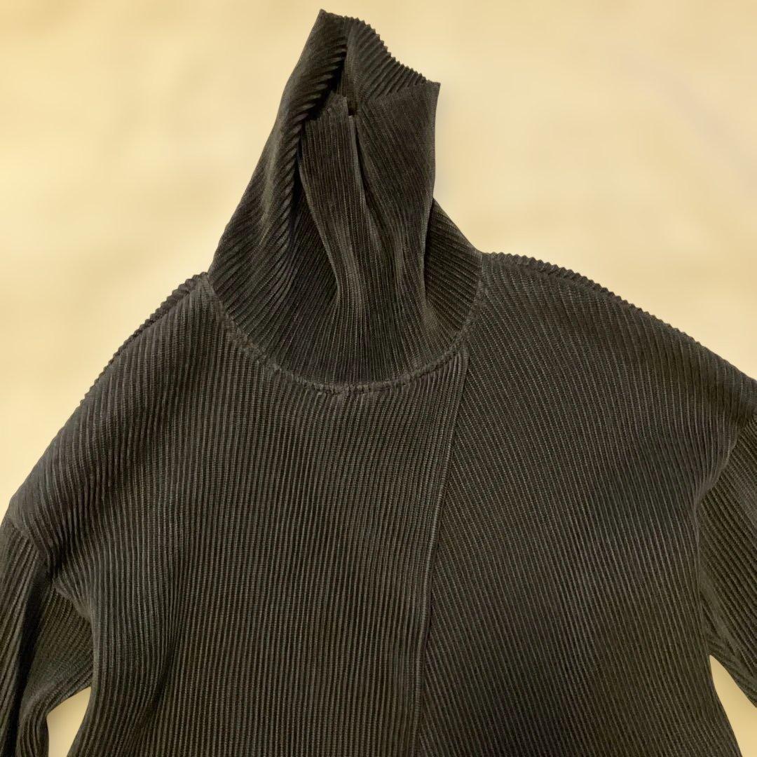 未使用品スペッチオSPECCHIO黒シャトルプリーツロングカーディガン風上着素敵