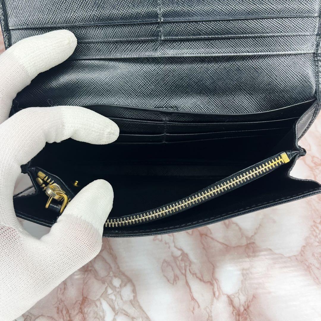 【極美品】PRADA 二つ折り財布 長財布75
