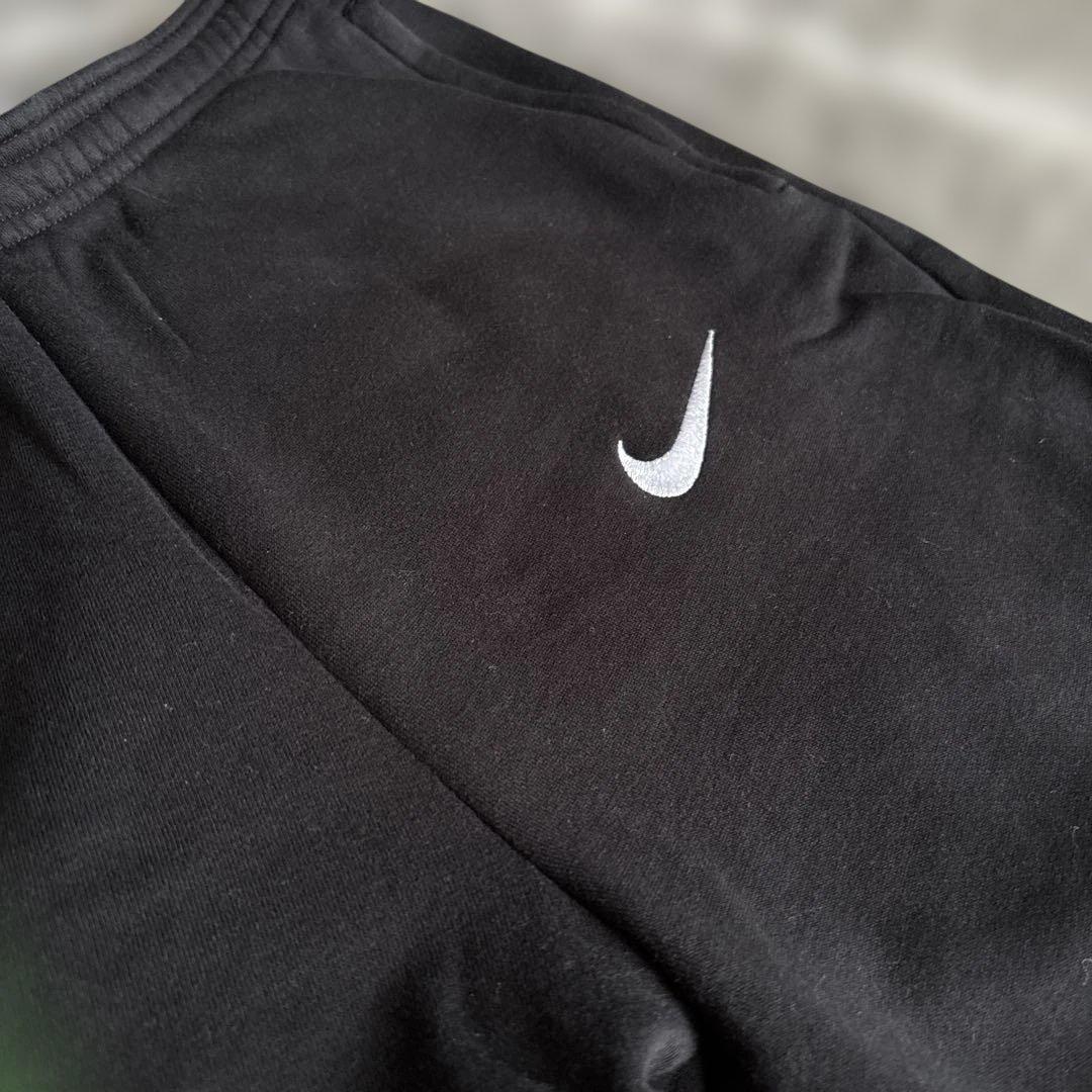 ナイキ NIKE 上下スエット パーカー パンツ ジャガー セットアップ 黒