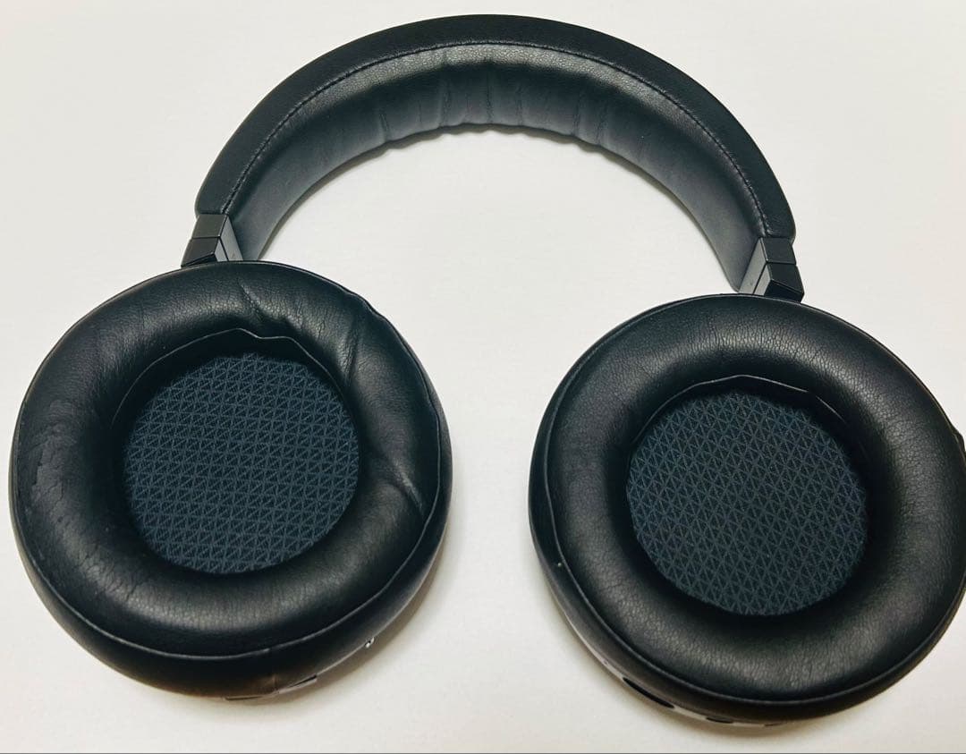 ヘッドホン Corsair VIRTUOSO RGB WIRELESS XT