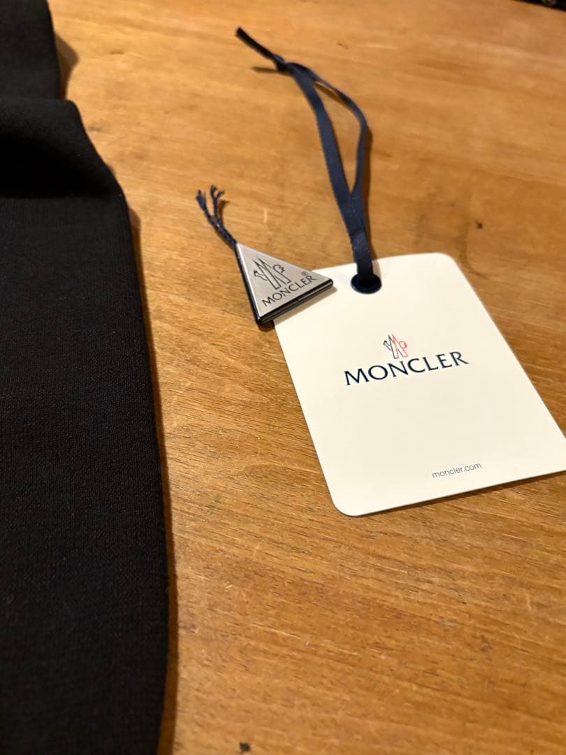 kirara さま専用MONCLERブラックダウンカーディガン