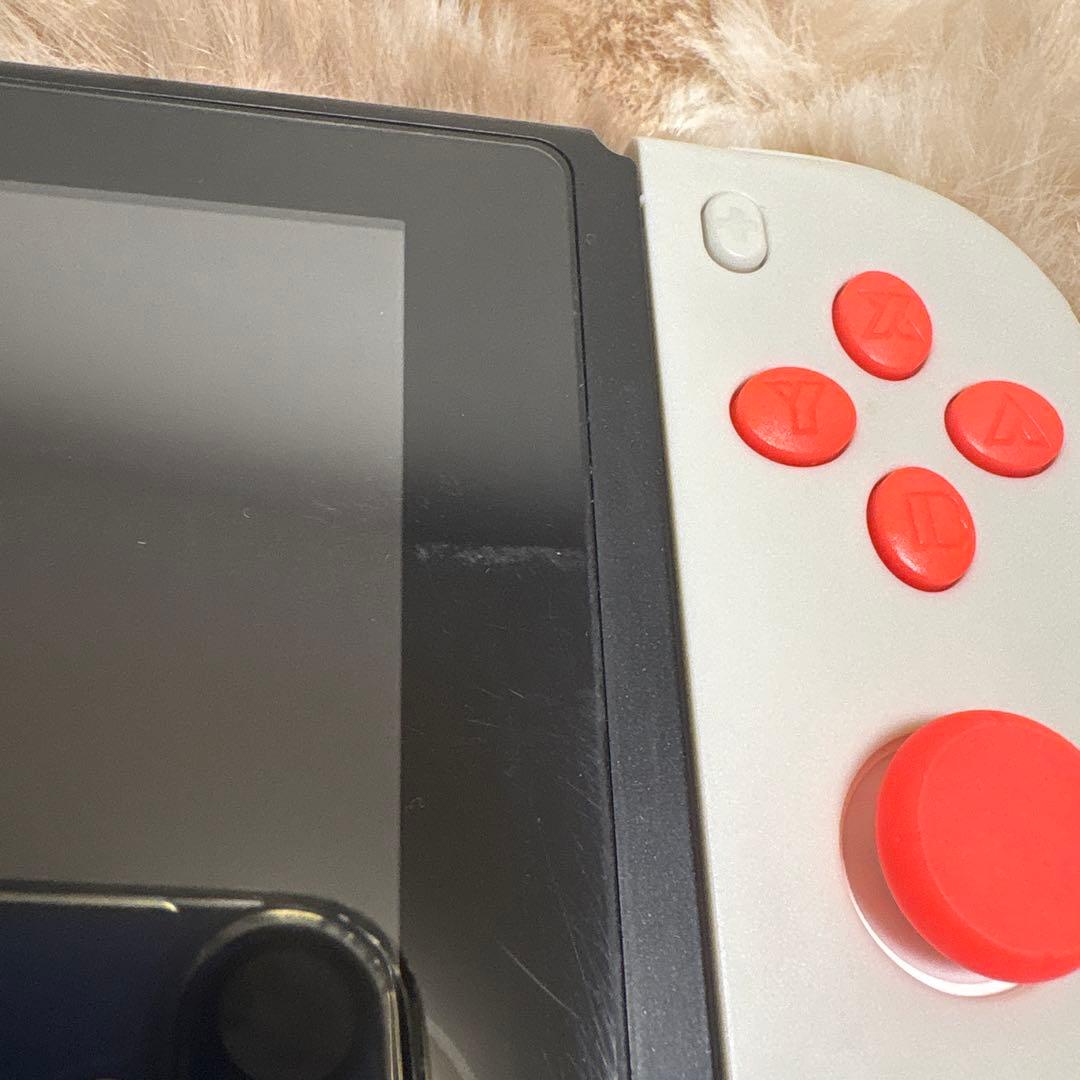 中古Nintendo Switch 本体 ドッグ アダプタ　コントローラーなど