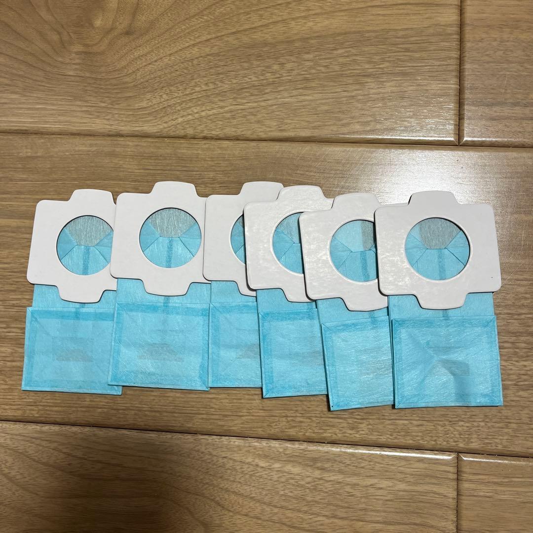 N*n様 Makita CL107FD充電式スティッククリーナー 本体付属品有り