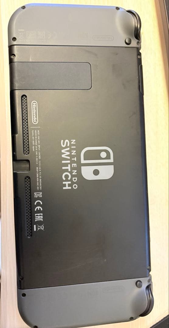 Nintendo Switch グレー（部品欠あり）